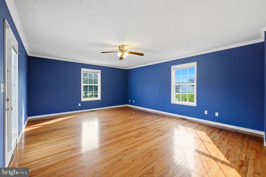 15 SUDLEY LANE