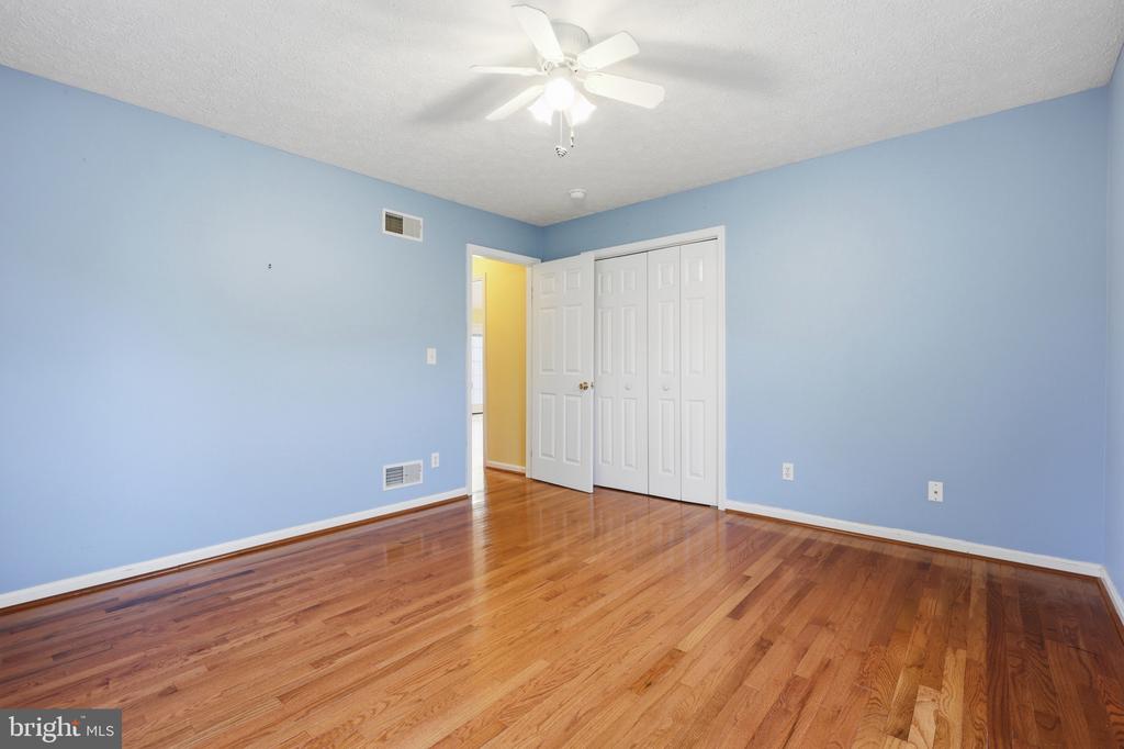 15 SUDLEY LANE