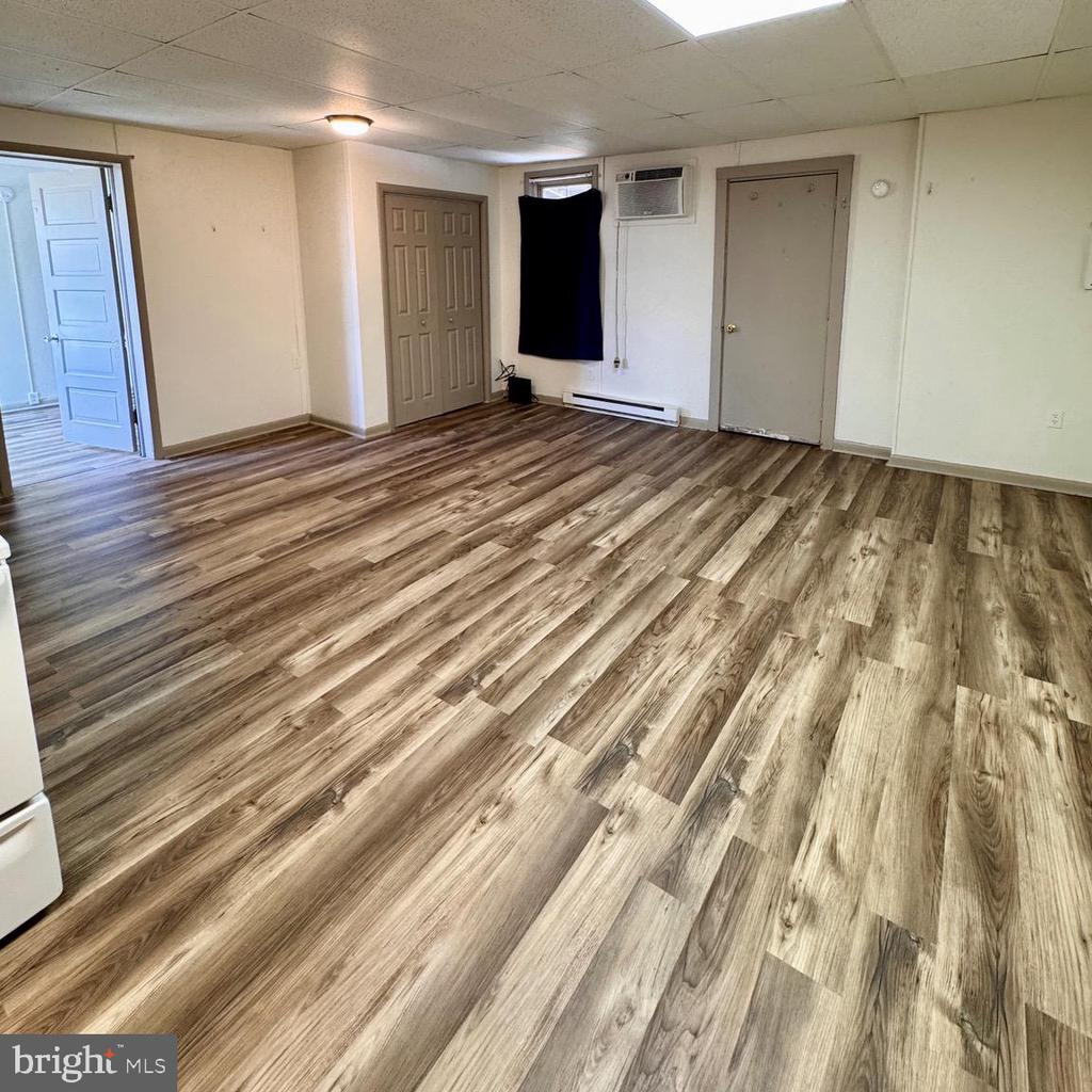 114 W MARTIN STREET Unit: 3