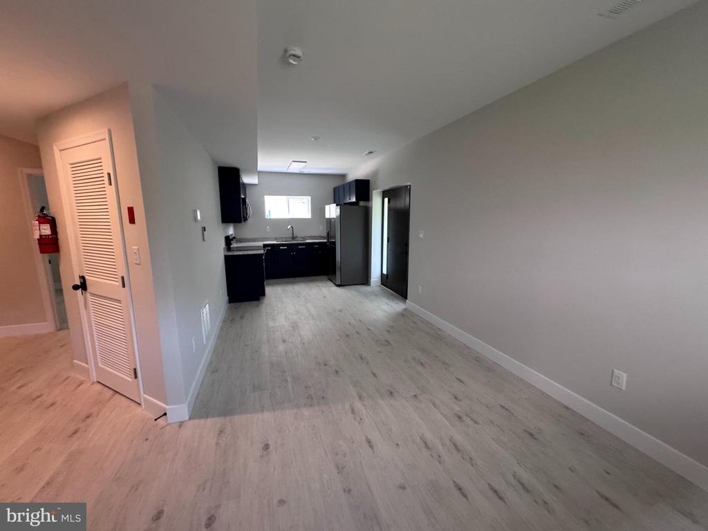 530 THIRD STREET Unit: B