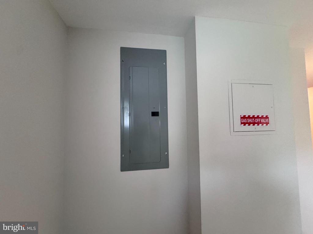 530 THIRD STREET Unit: B
