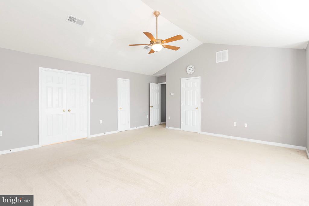 32 LOFTING LANE