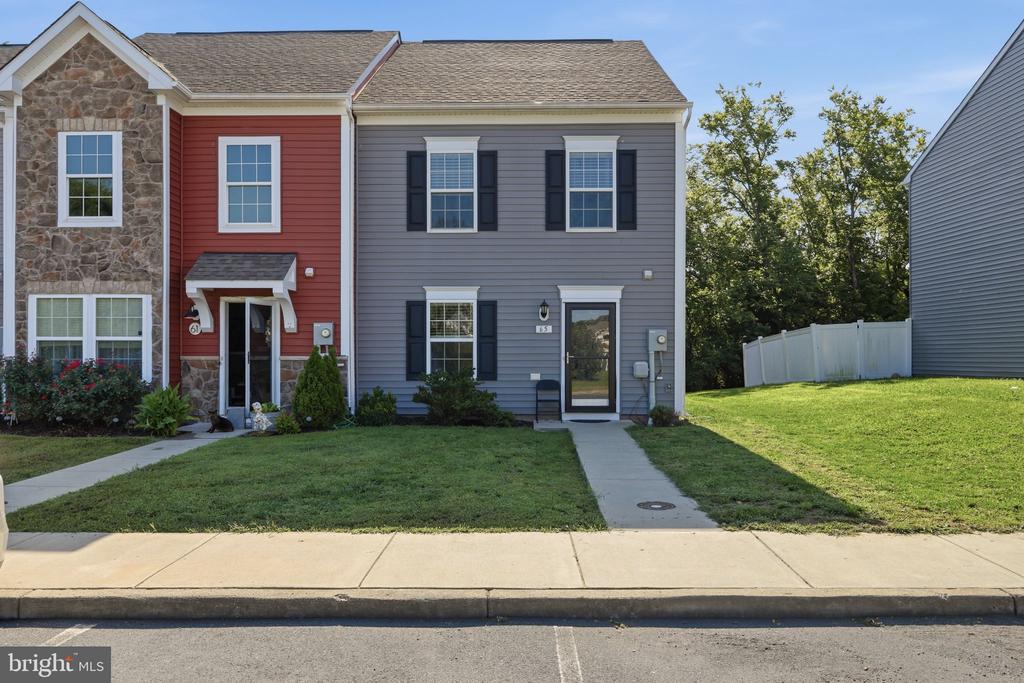 65 DARIEN DRIVE