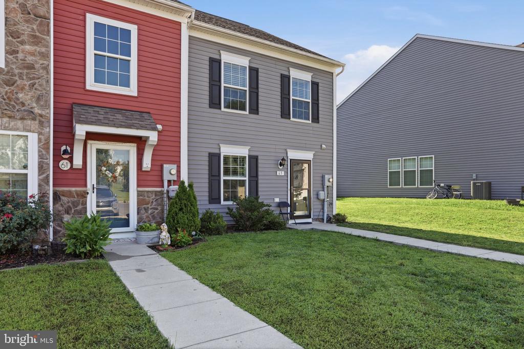 65 DARIEN DRIVE