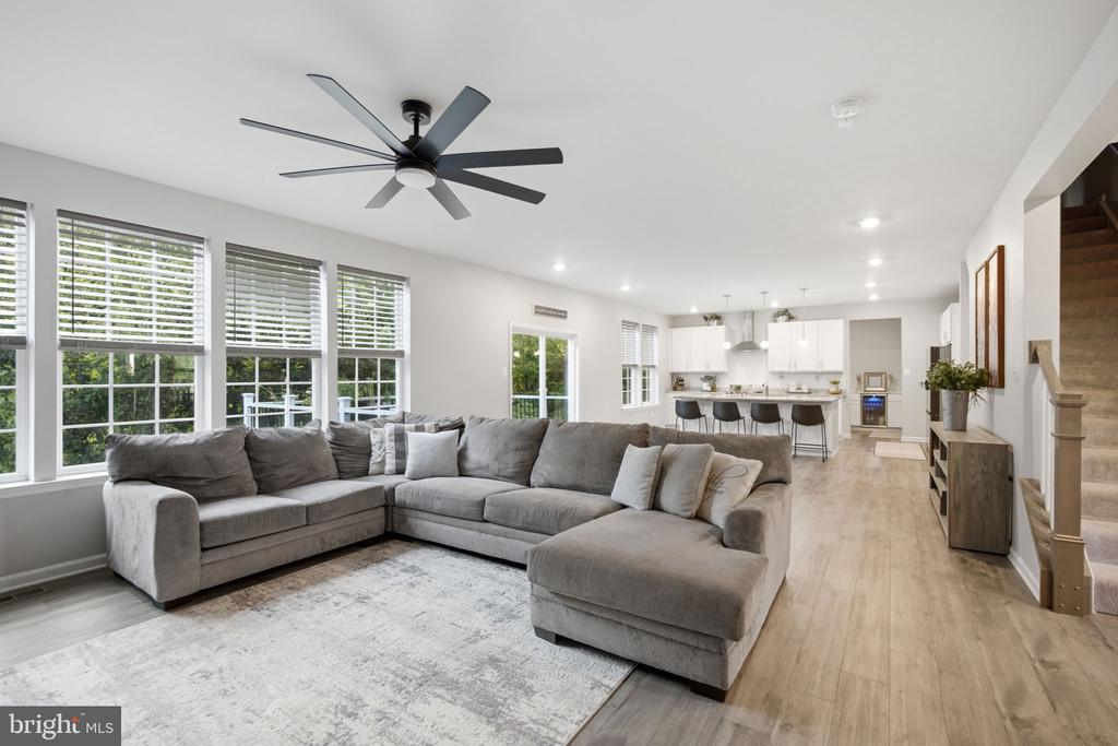 225 STARKEYS LANDING