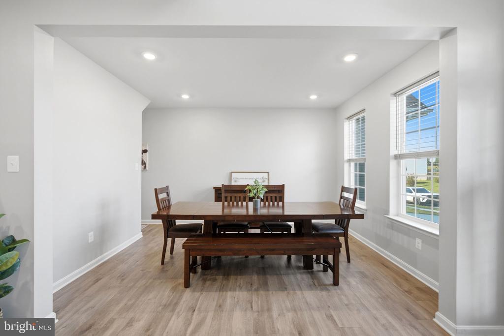 225 STARKEYS LANDING