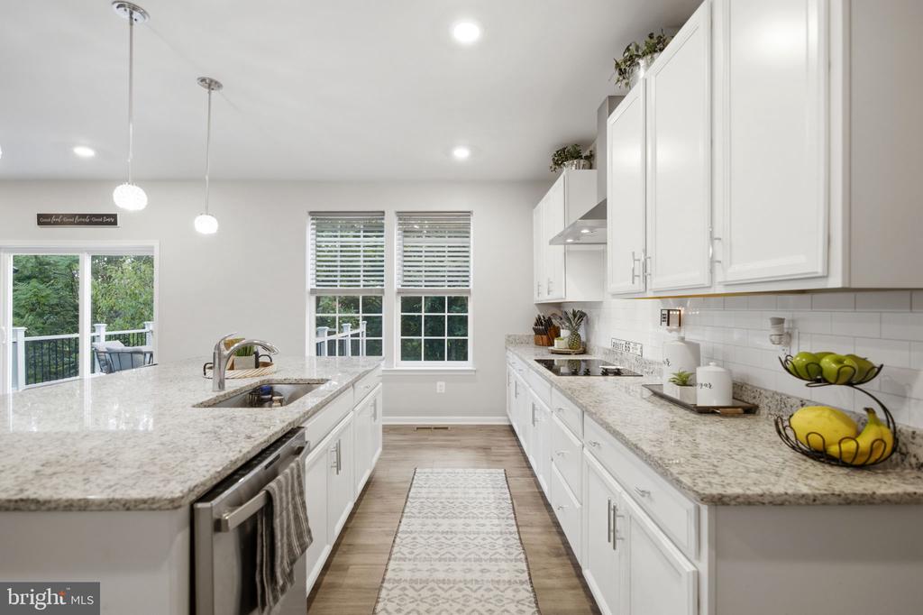 225 STARKEYS LANDING