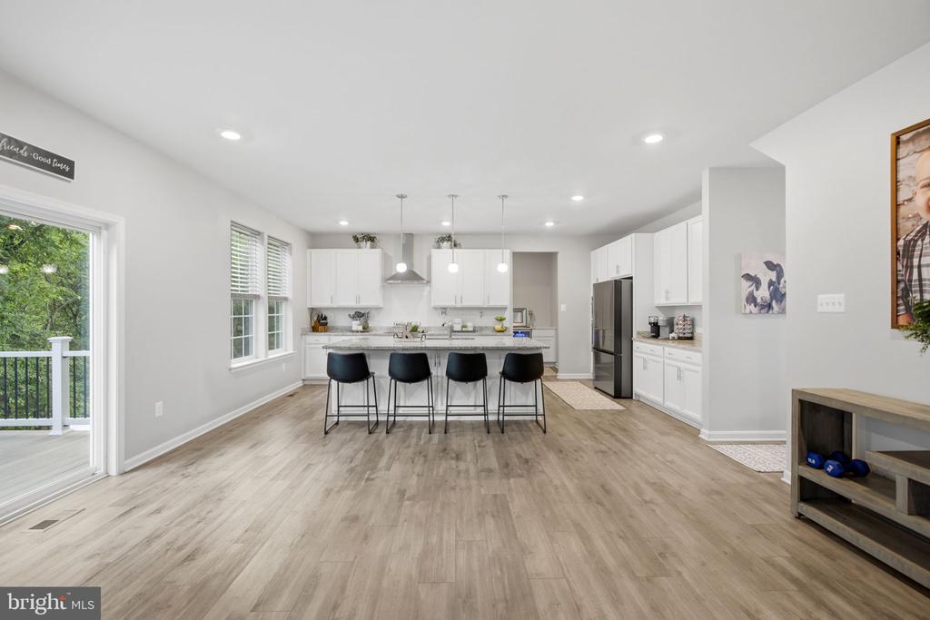225 STARKEYS LANDING
