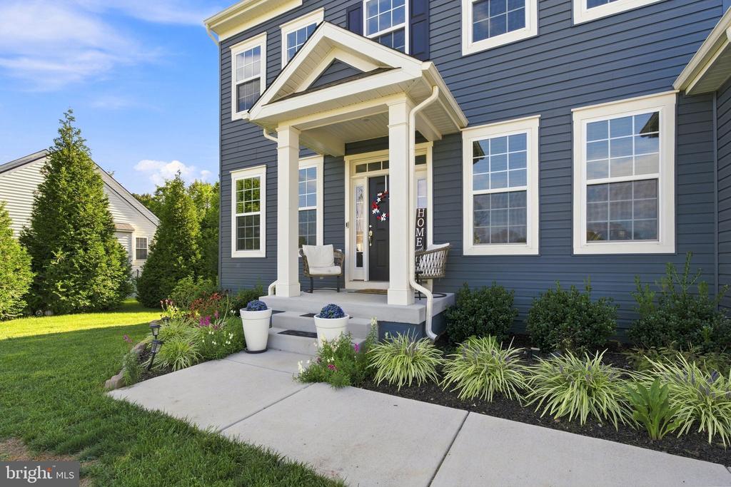 225 STARKEYS LANDING