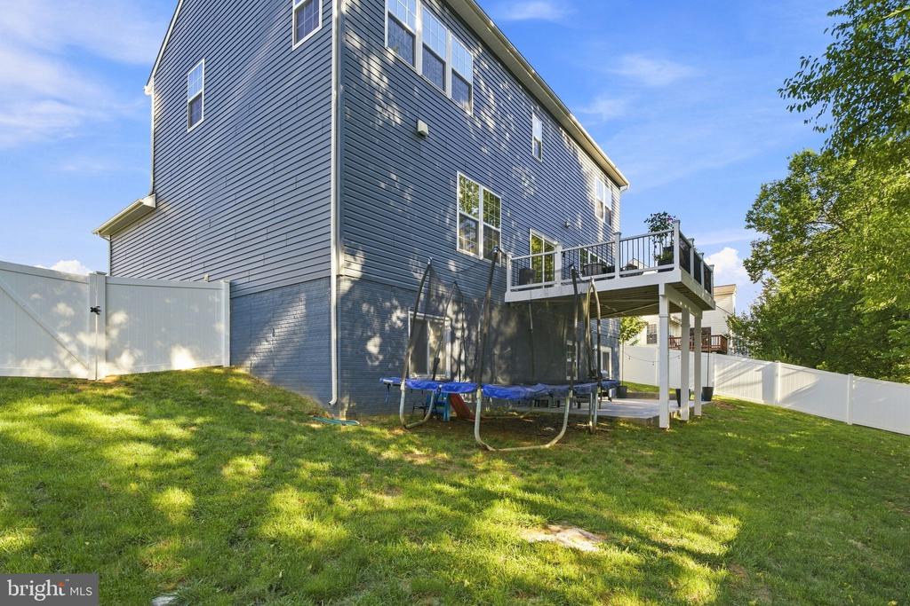 225 STARKEYS LANDING