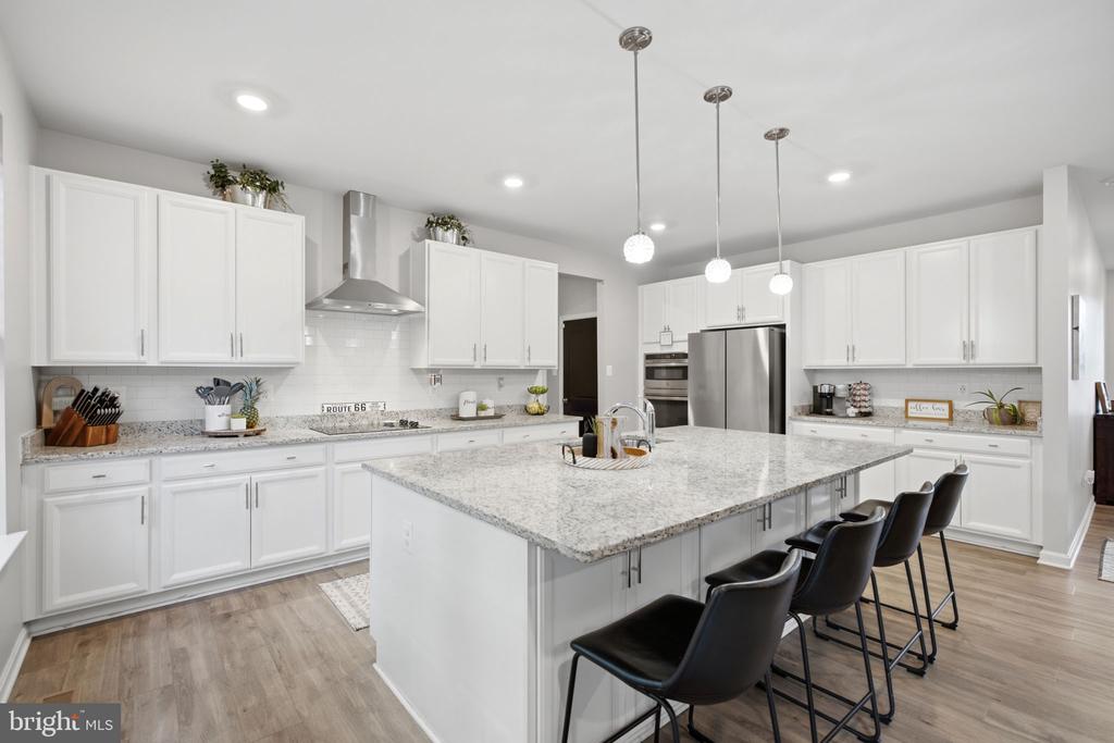 225 STARKEYS LANDING