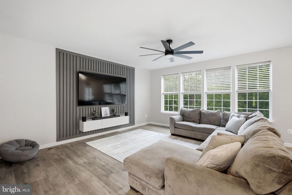 225 STARKEYS LANDING