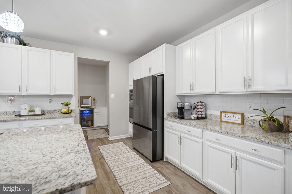 225 STARKEYS LANDING