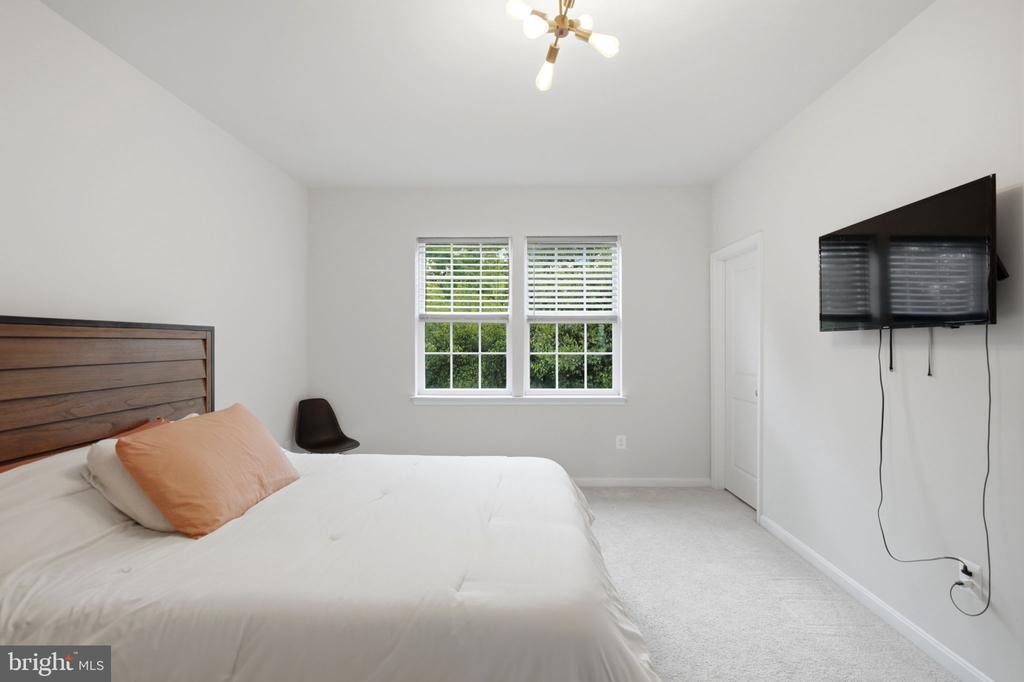 225 STARKEYS LANDING