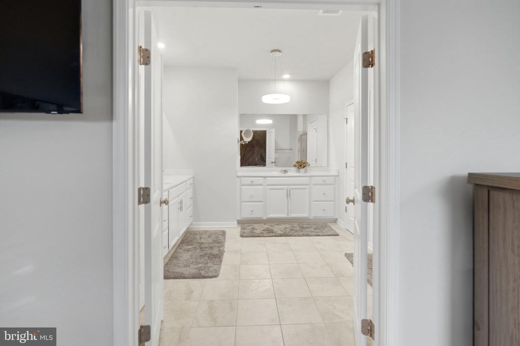 225 STARKEYS LANDING