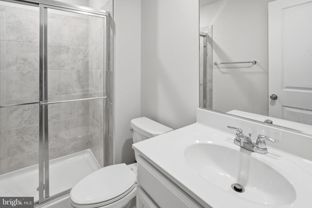 225 STARKEYS LANDING