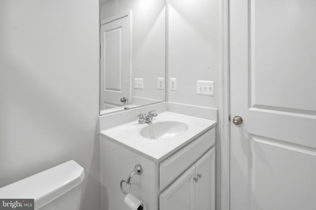 225 STARKEYS LANDING