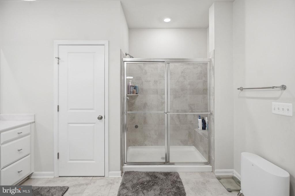 225 STARKEYS LANDING