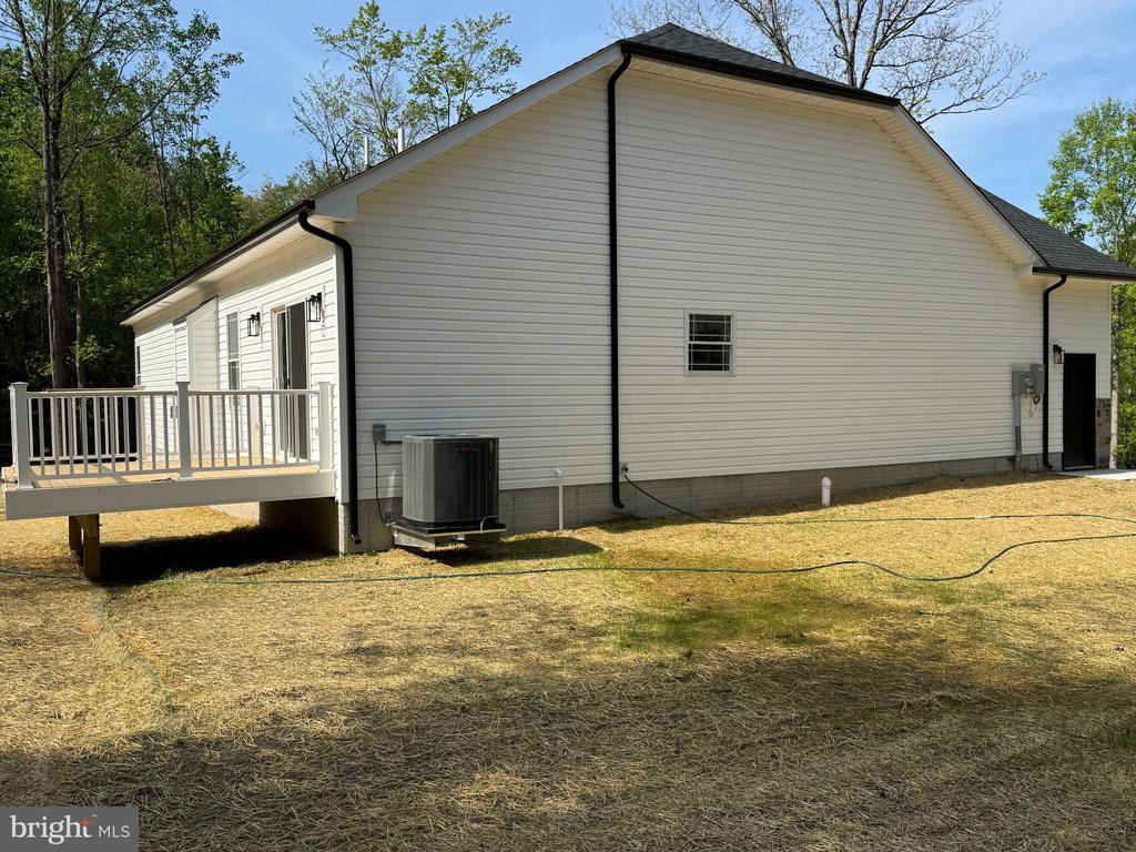33 BUTTERNUT LANE