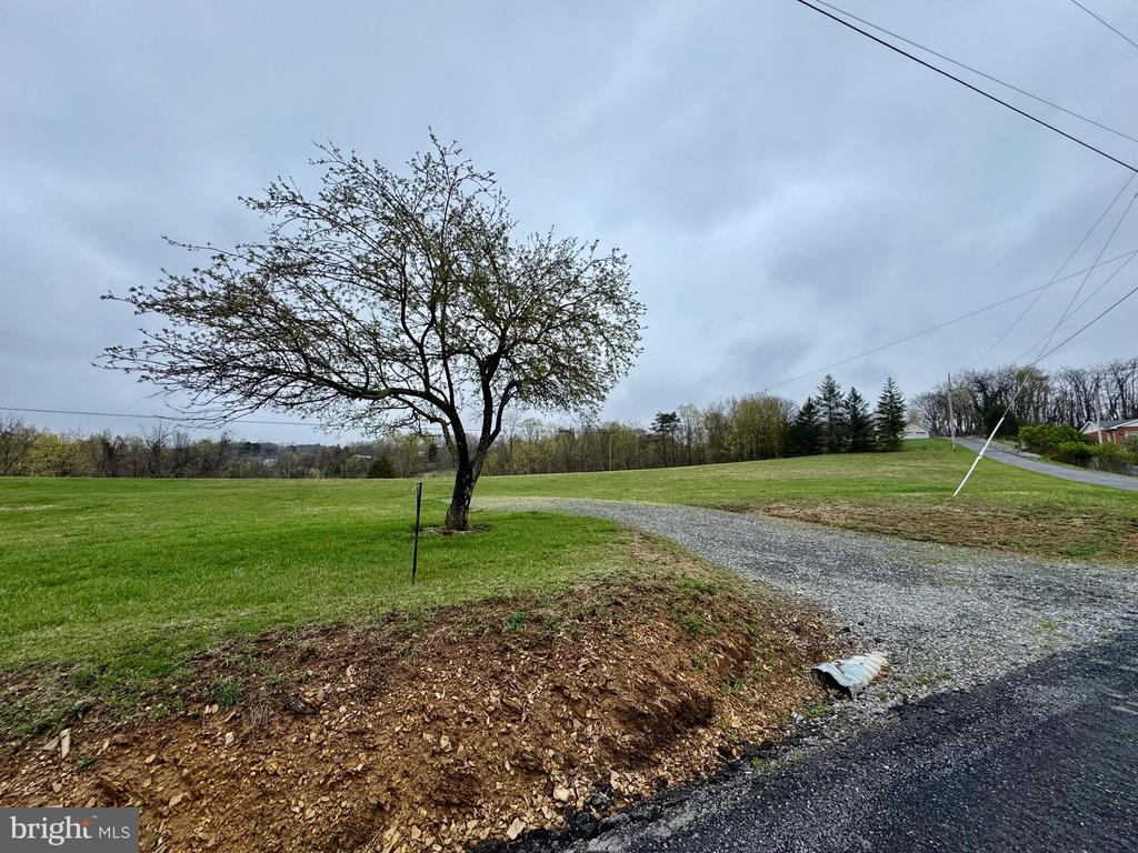 CROSS ROAD