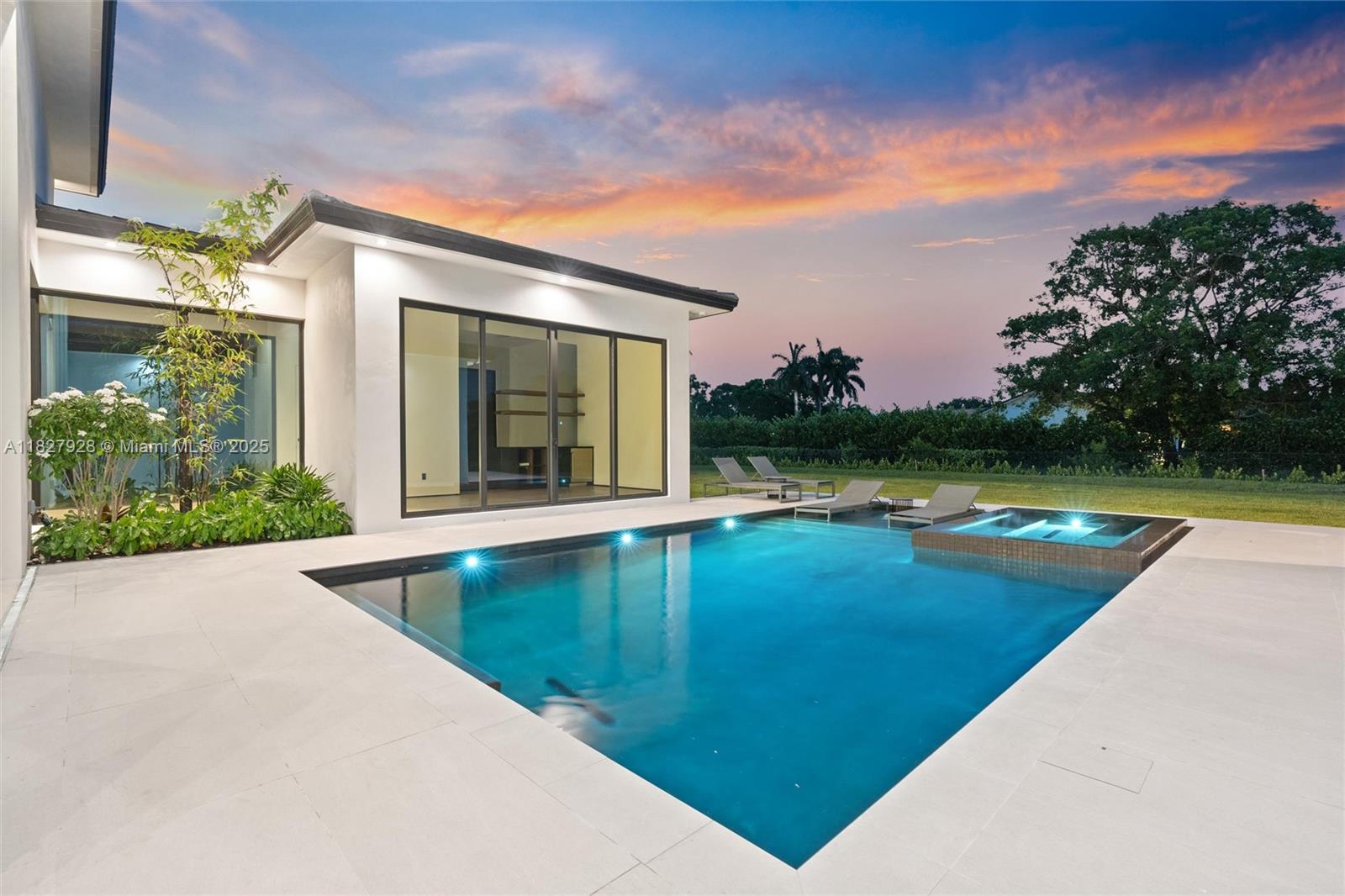 1520 SW 149th Ter
