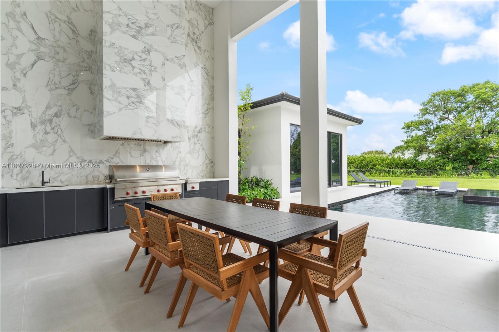 1520 SW 149th Ter