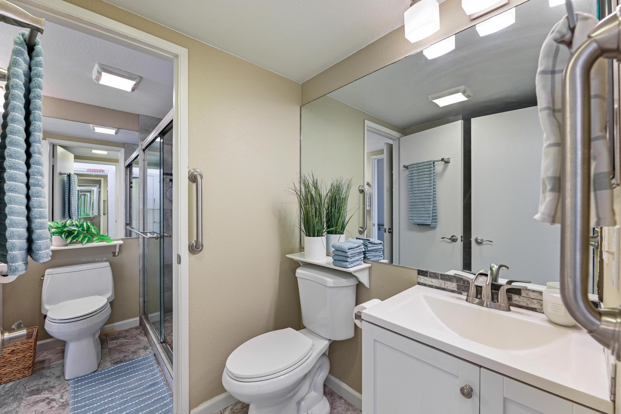 160 Keonekai Rd Unit: 7-101