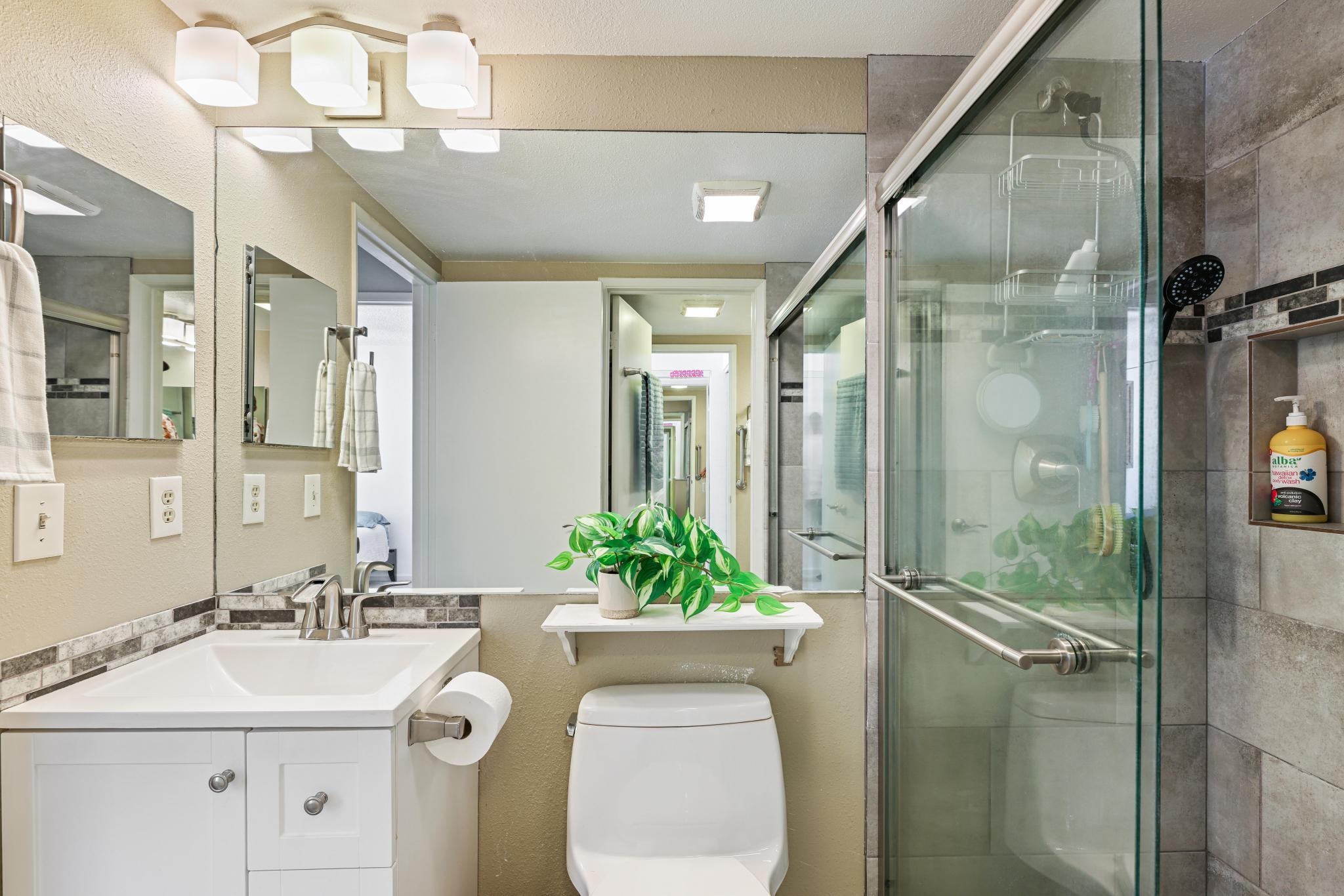 160 Keonekai Rd Unit: 7-101