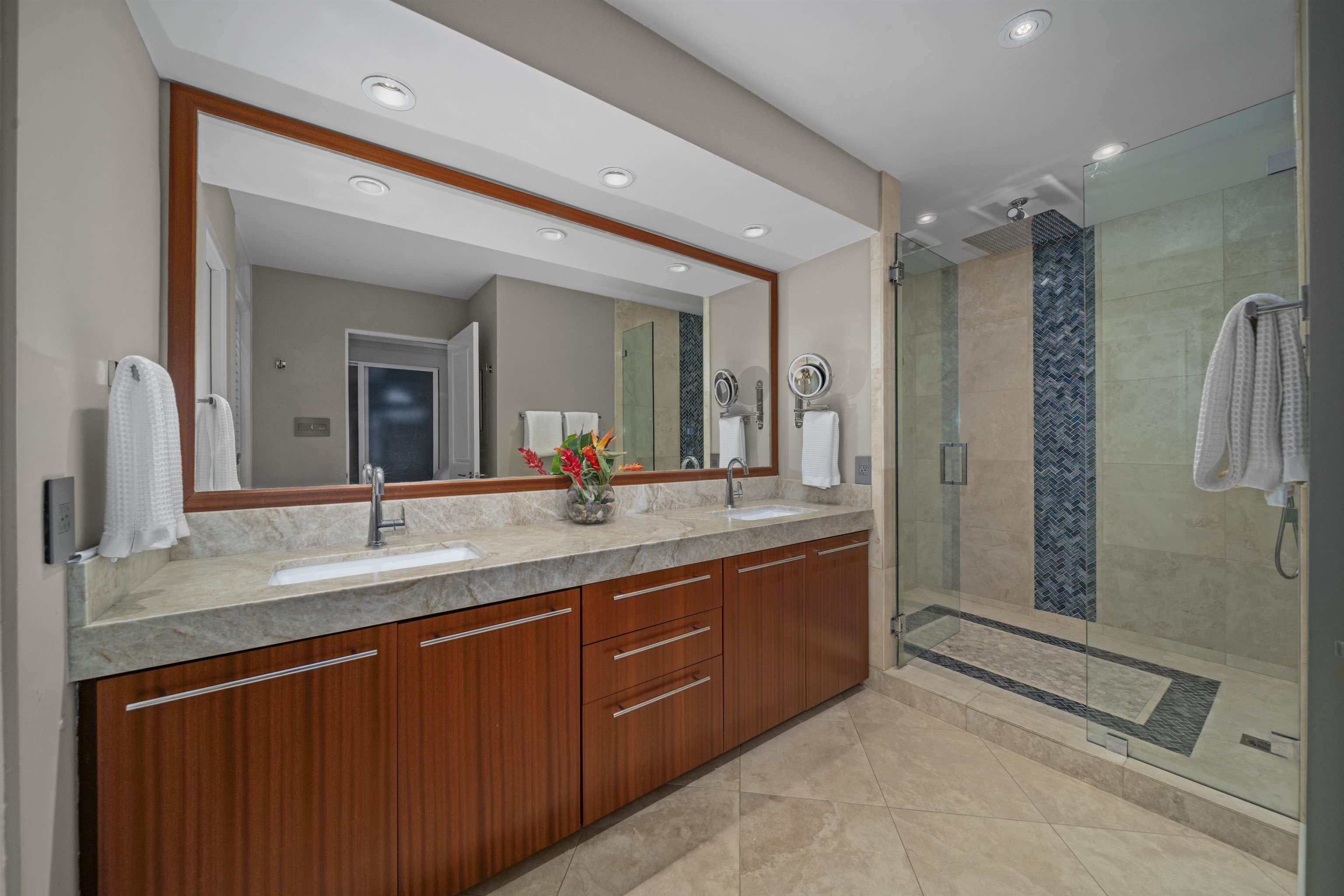 500 KAPALUA Dr Unit: 23P1-2