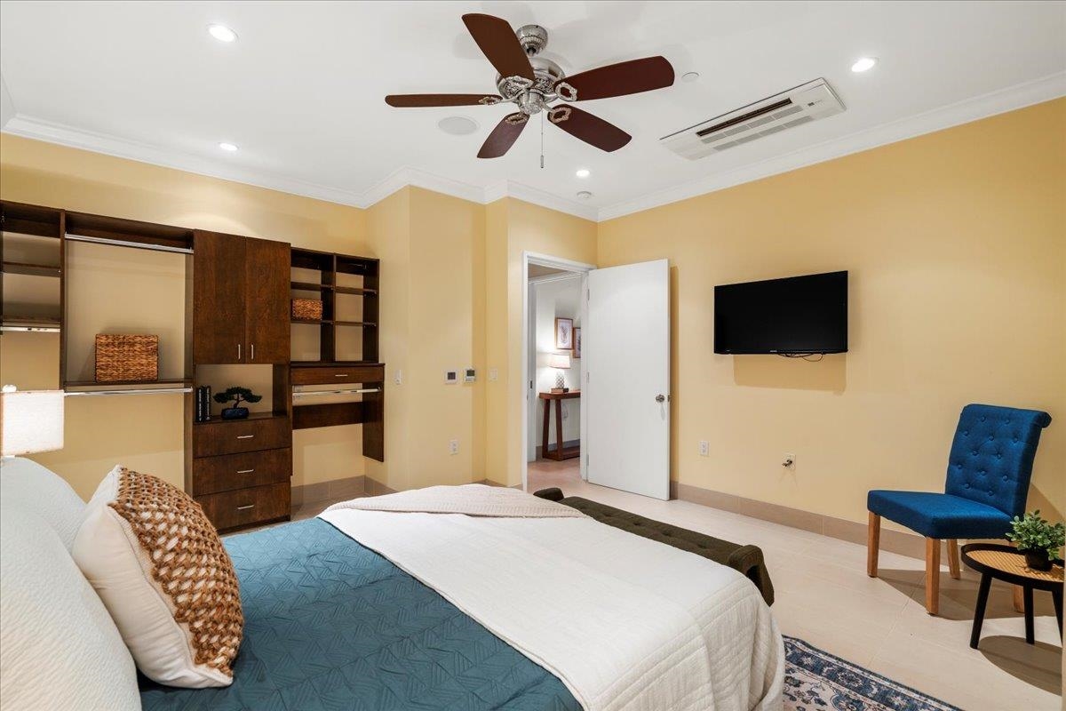 161 Wailea Ike Pl Unit: C204