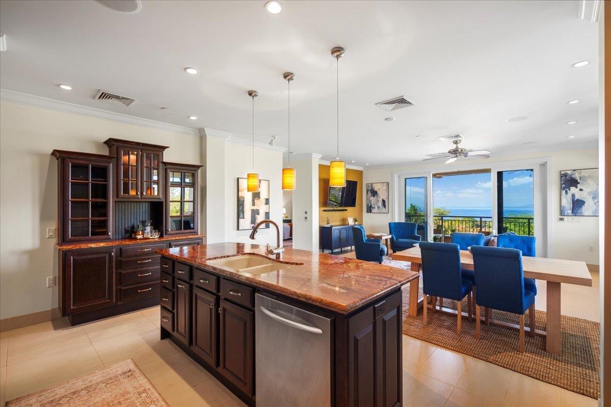 161 Wailea Ike Pl Unit: C204
