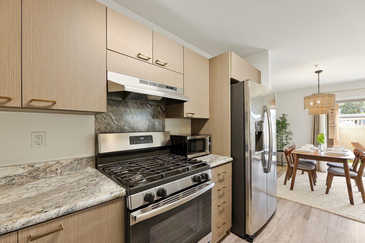 33 Kihalani St Unit: 403