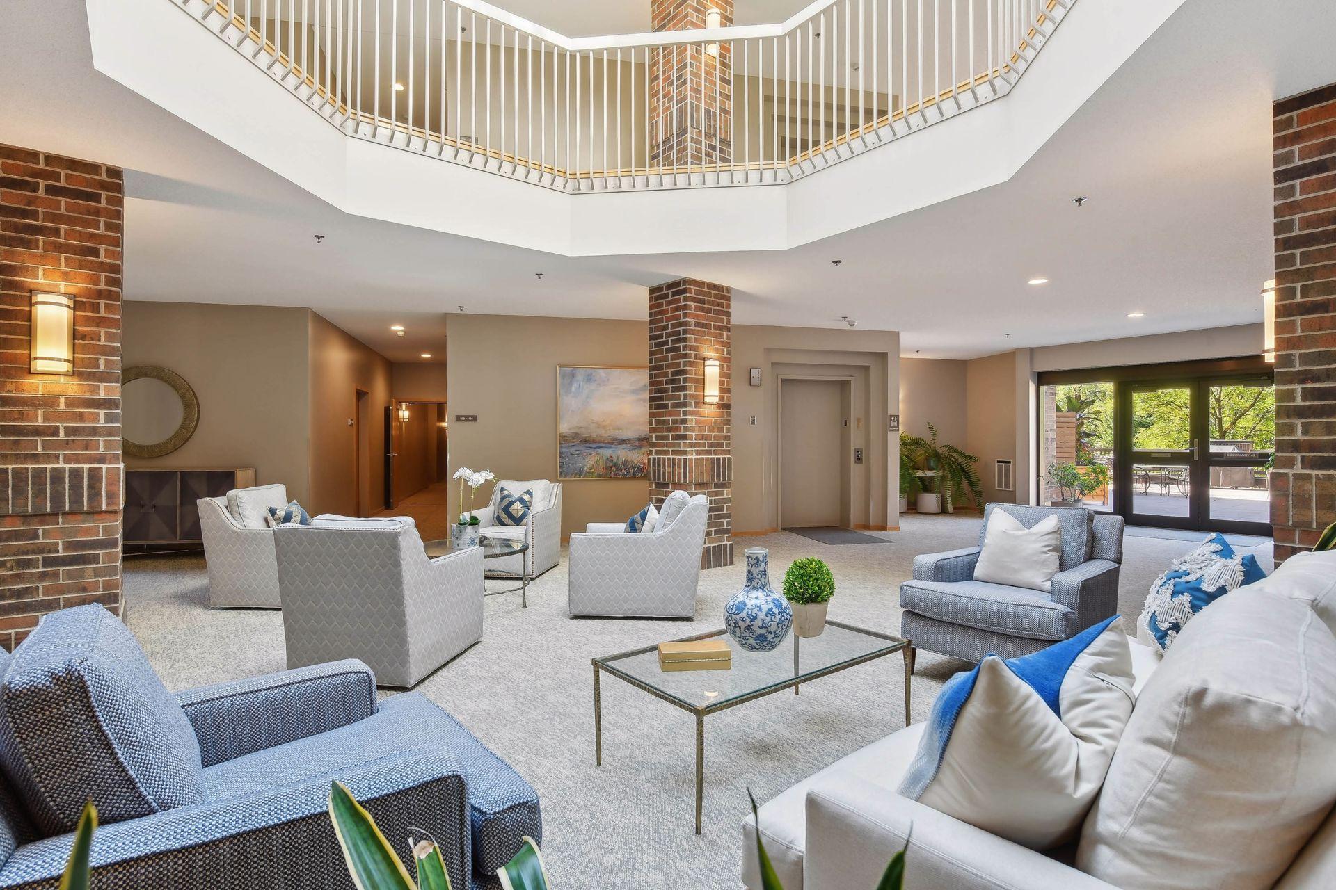 5555 Dewey Hill Road Unit: 307