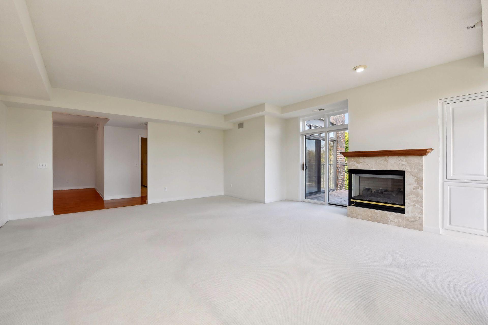 5555 Dewey Hill Road Unit: 307