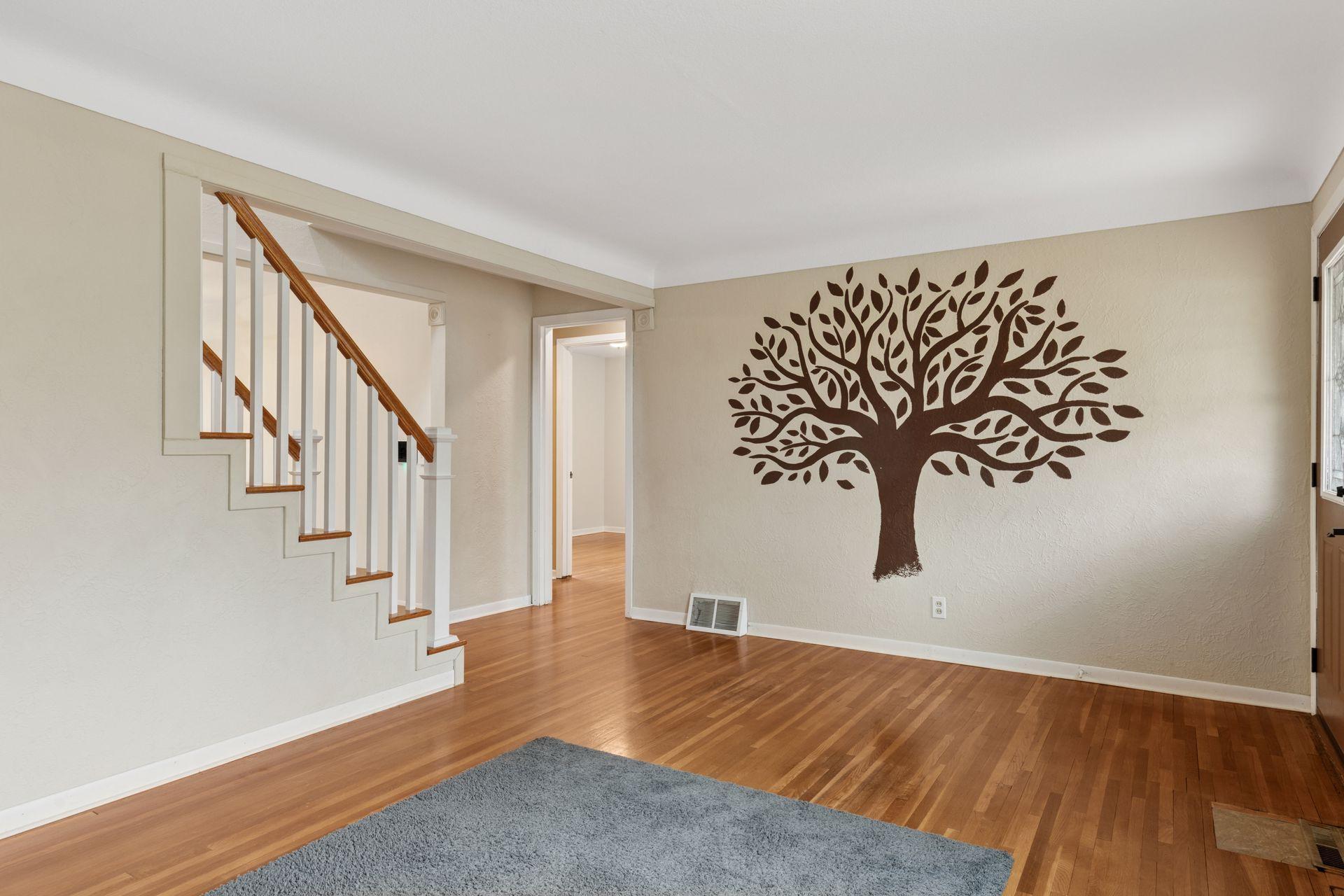 5105 Colfax Avenue N