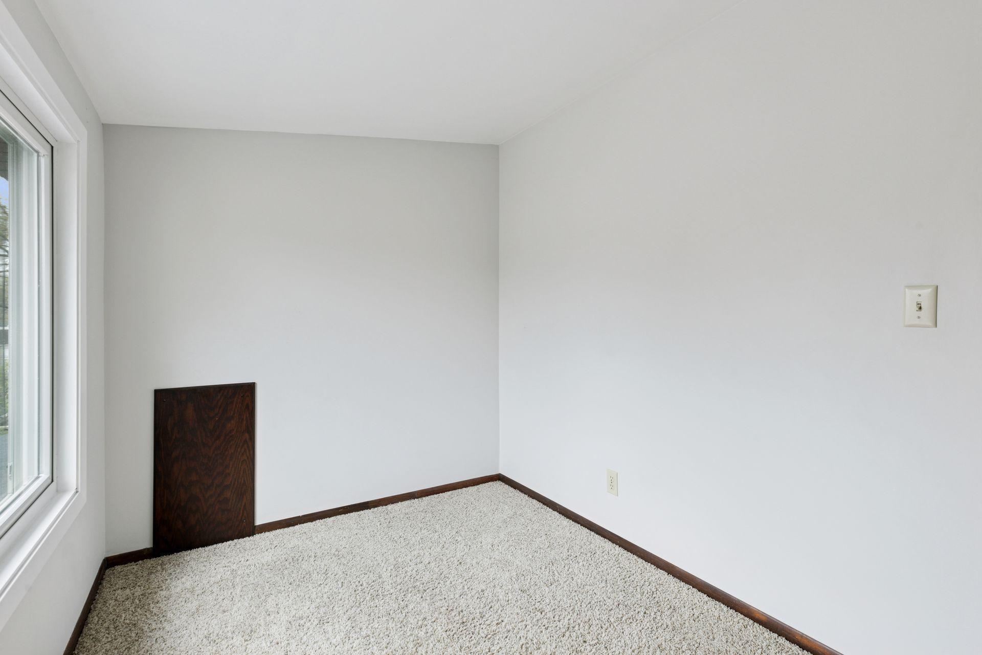 5105 Colfax Avenue N