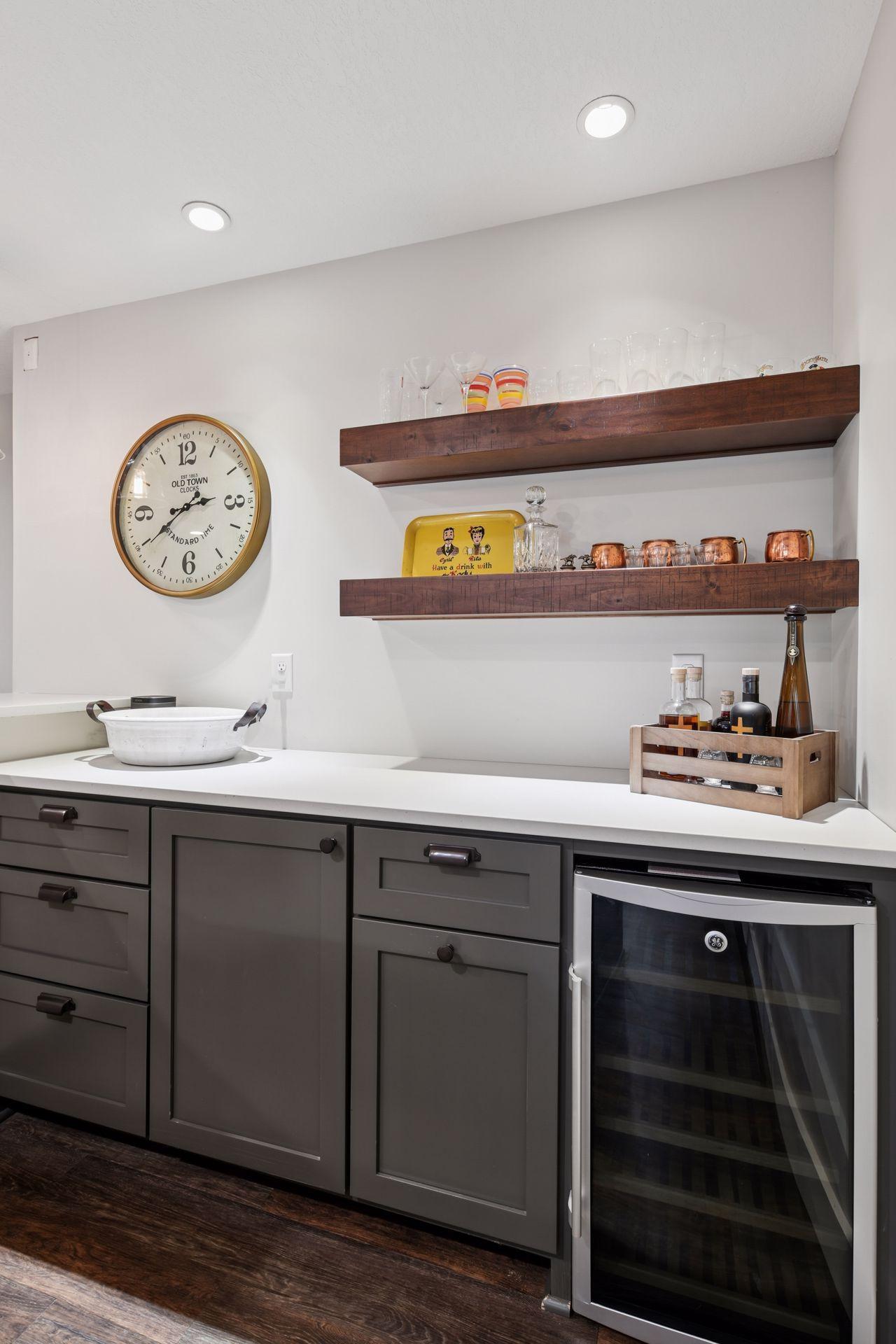 1732 Carriage Drive