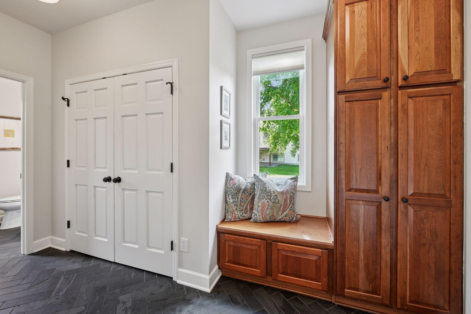 1732 Carriage Drive