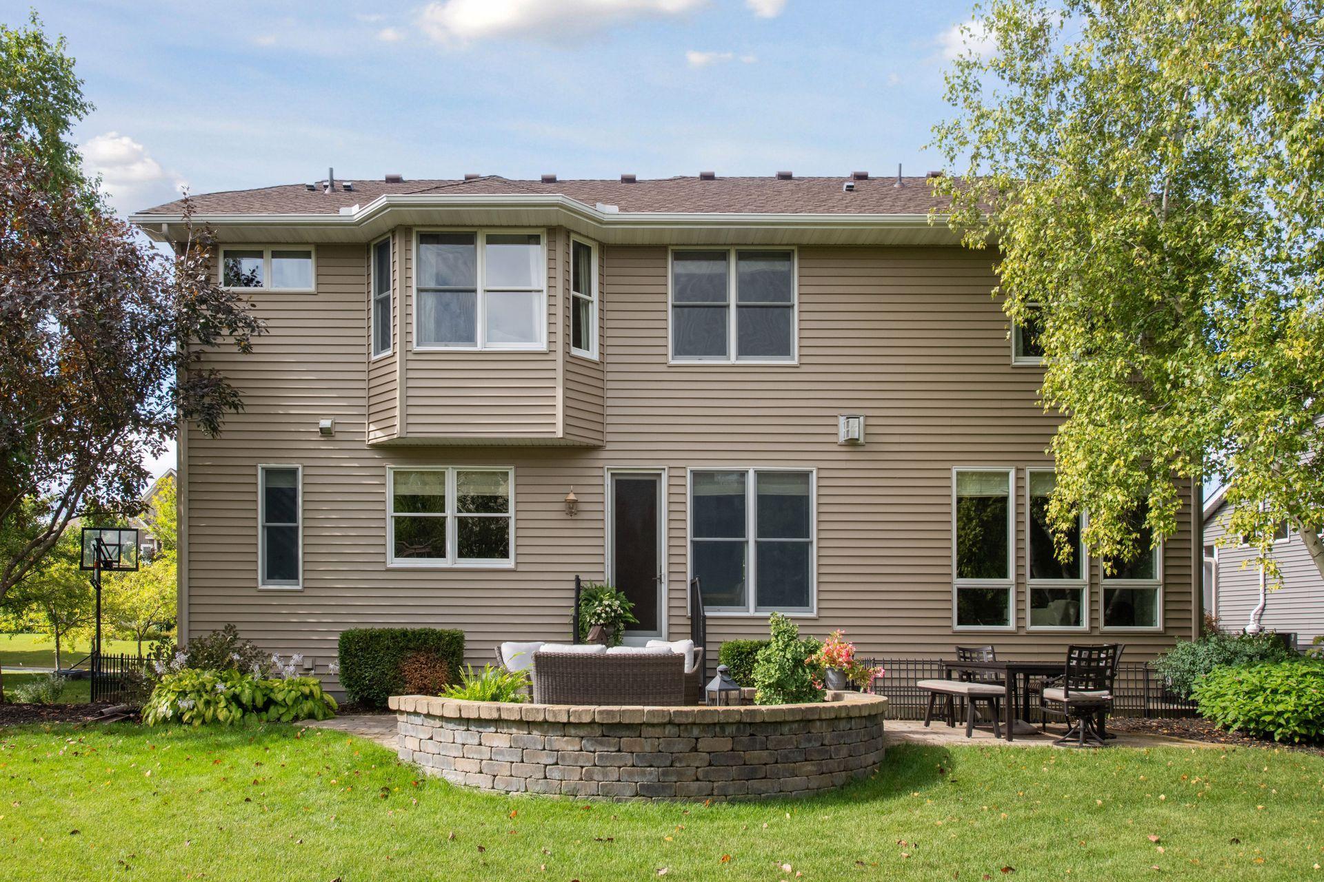 1732 Carriage Drive