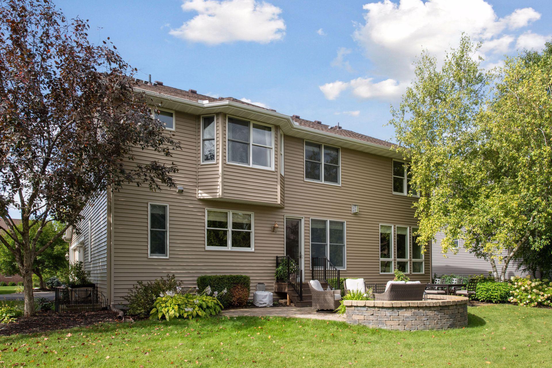 1732 Carriage Drive