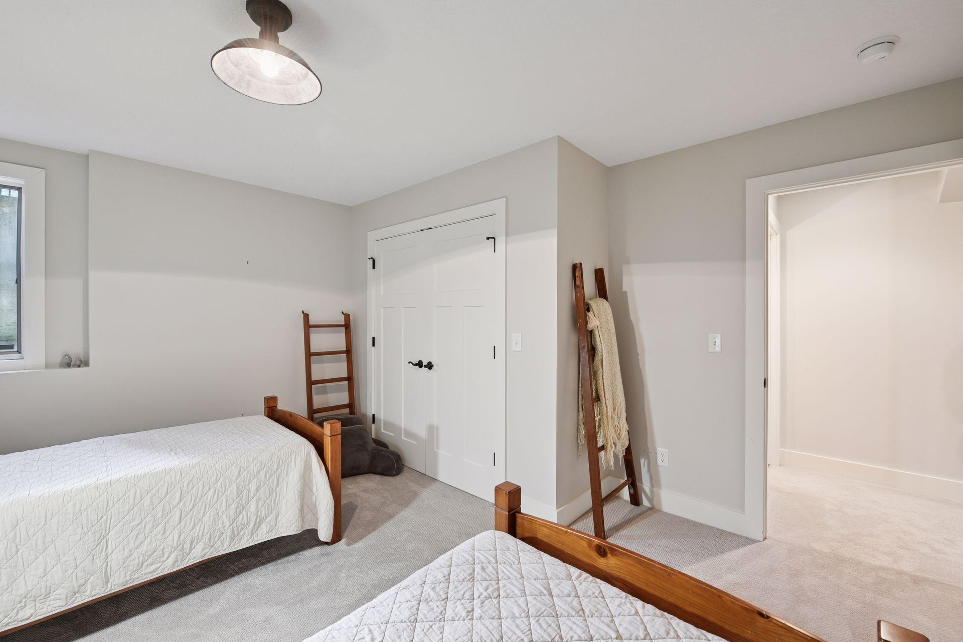 1732 Carriage Drive