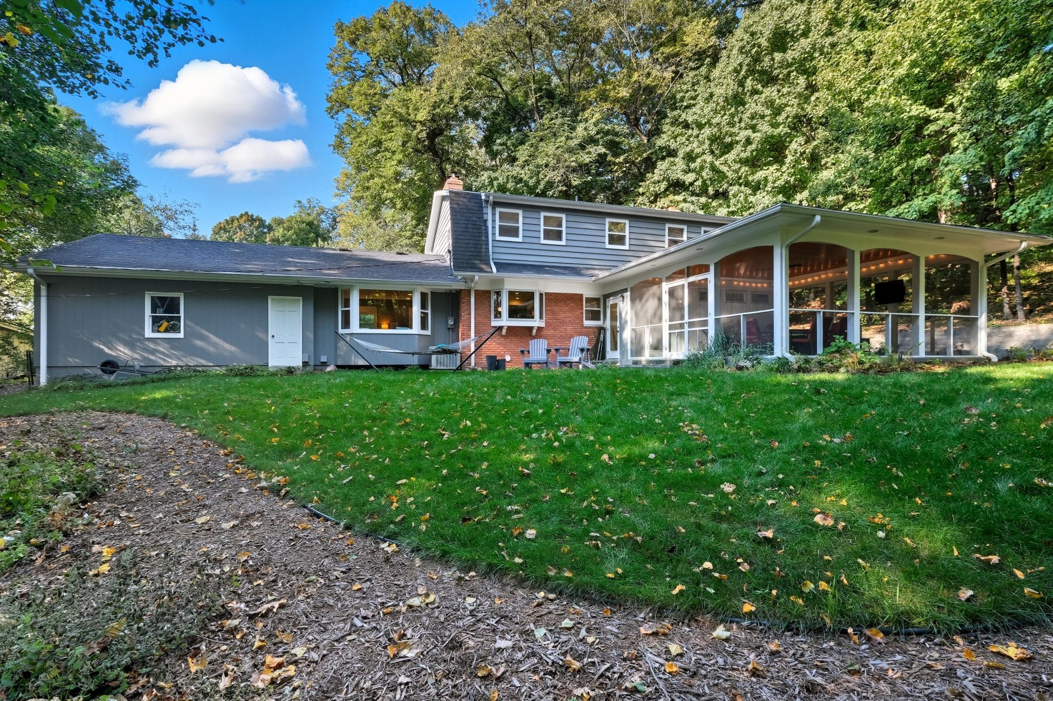 4829 Lamplighters Lane