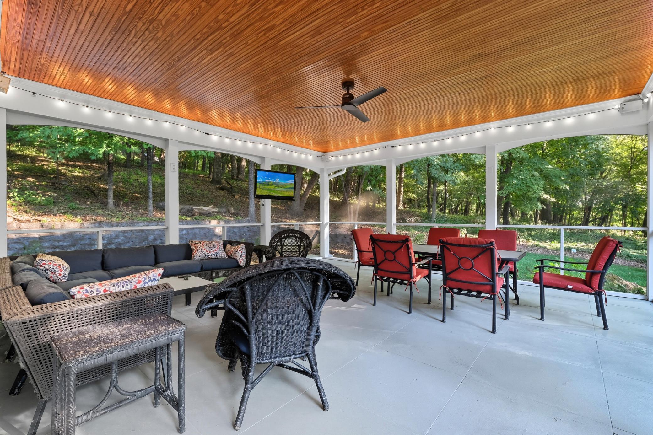 4829 Lamplighters Lane