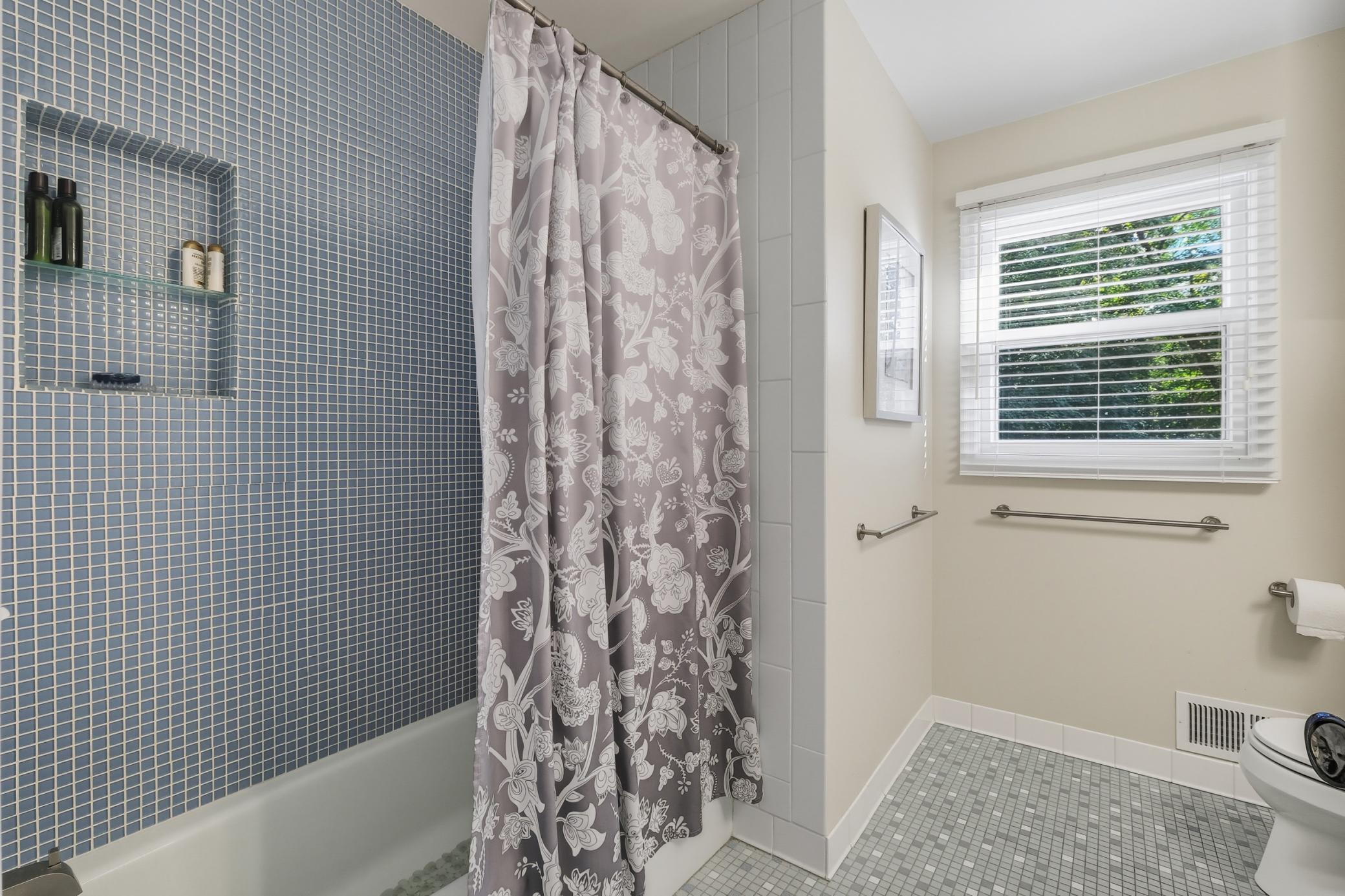 4829 Lamplighters Lane