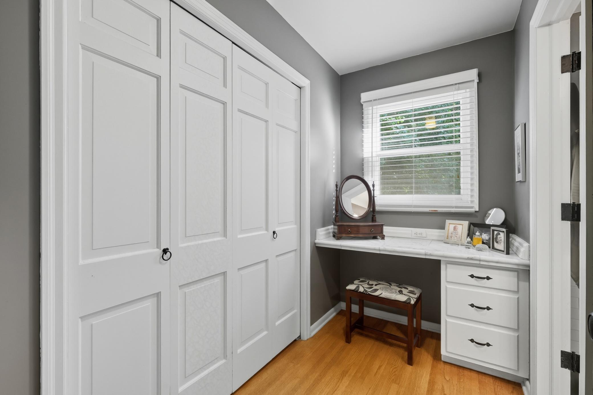 4829 Lamplighters Lane