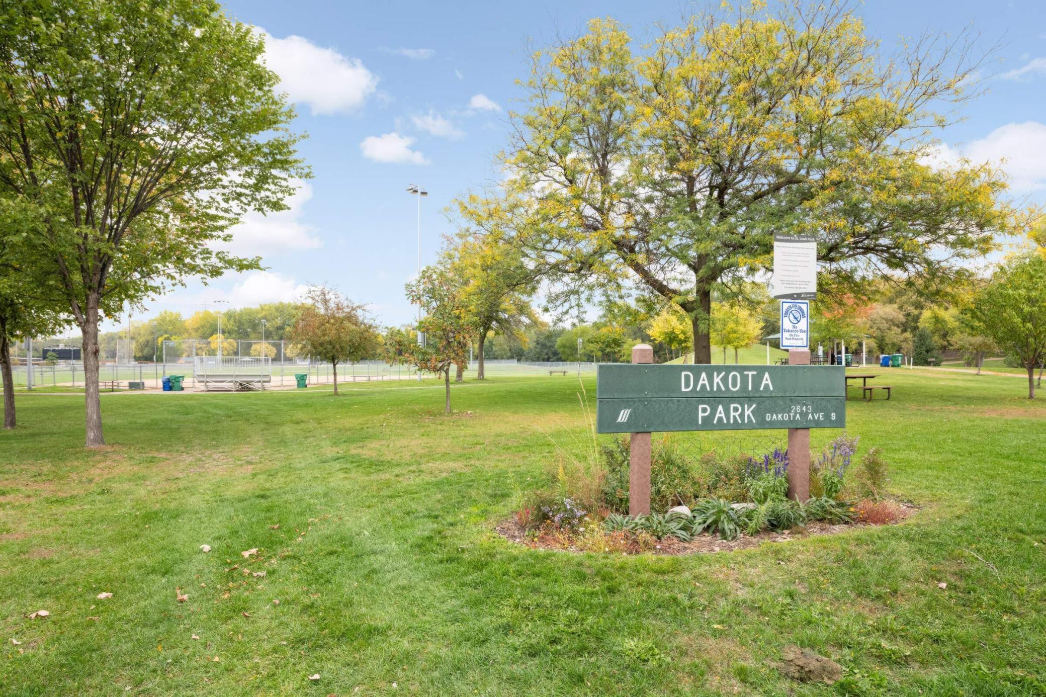 3056 Florida Avenue S