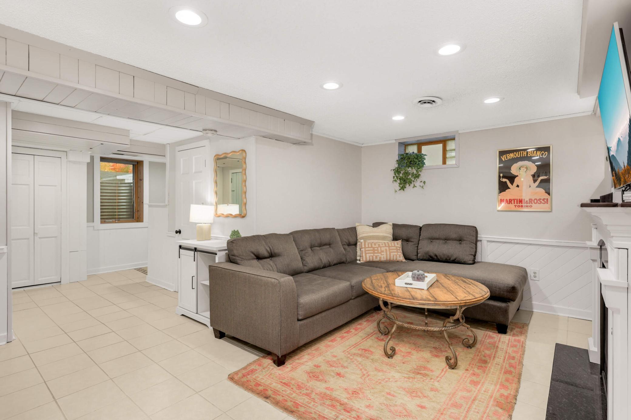 3056 Florida Avenue S