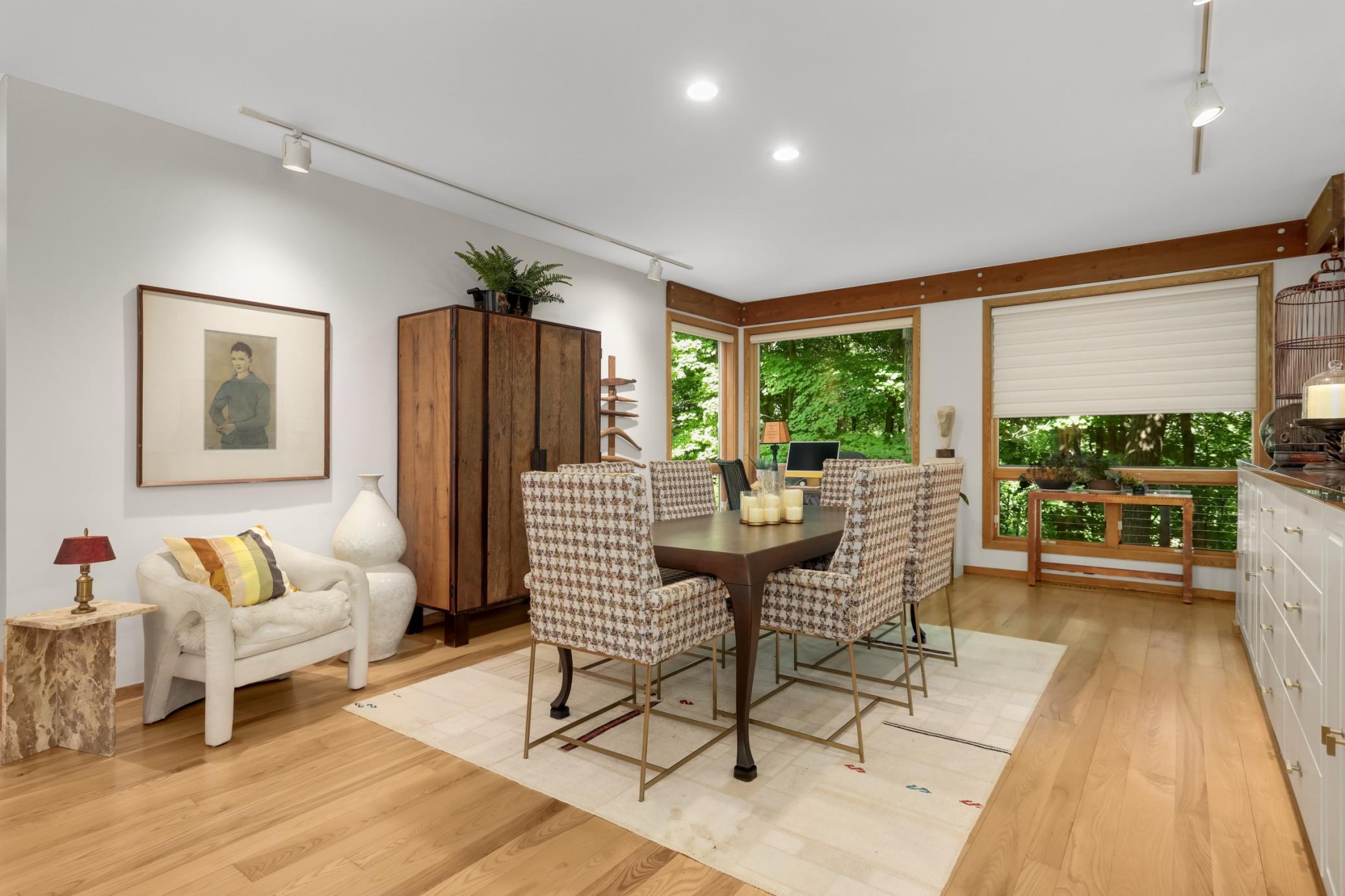 2022 Medina Road