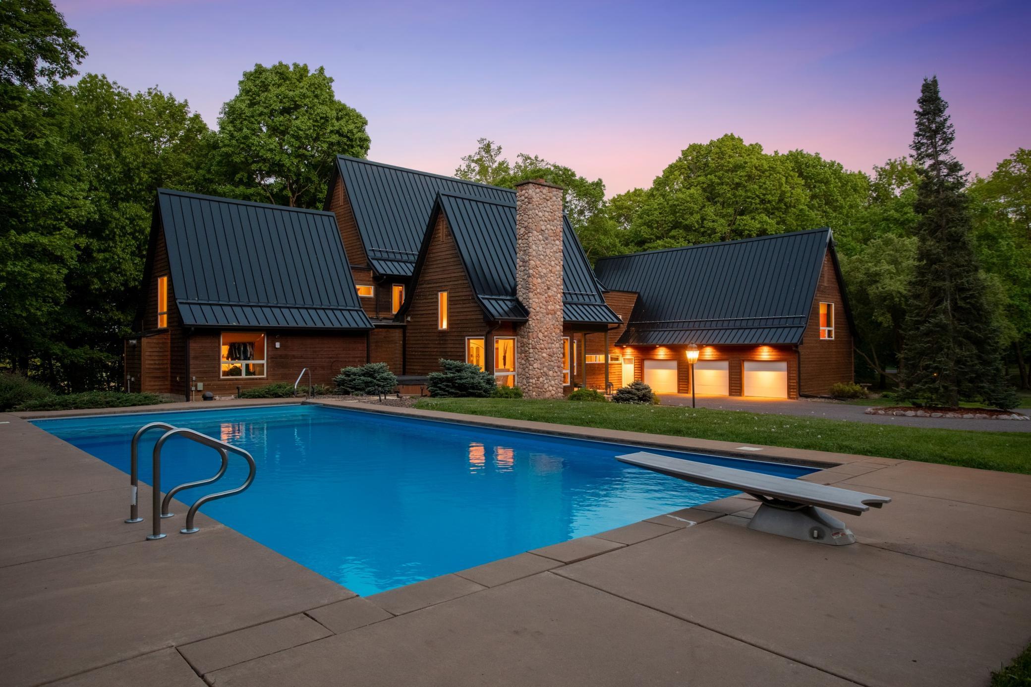 2022 Medina Road