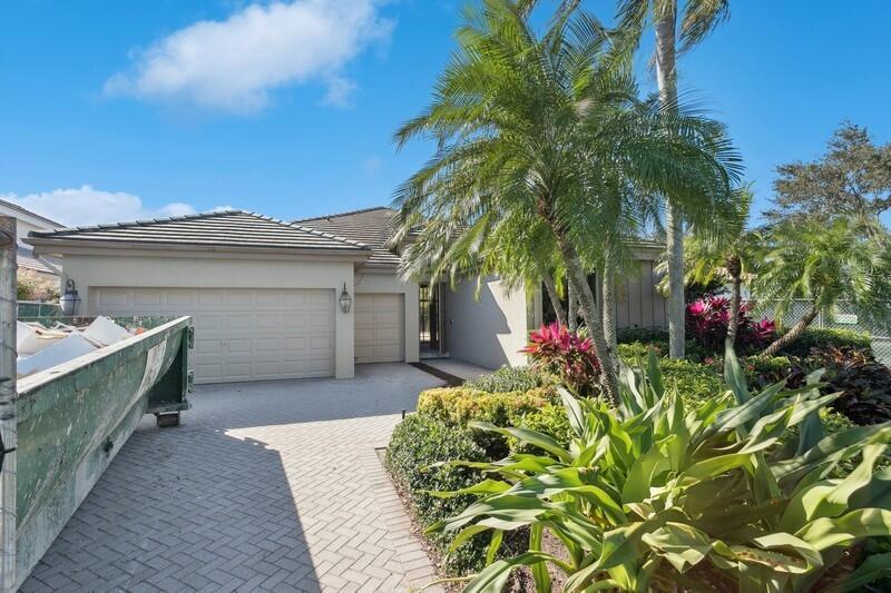 13908 Le Havre Drive